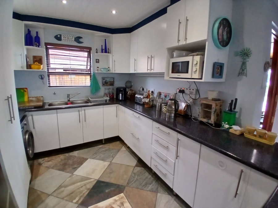 2 Bedroom Property for Sale in Kingsway Resort Eastern Cape